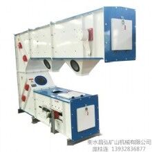 耐火材料專用Z型提升機，整機防爆，內(nèi)置強制通風系統(tǒng)